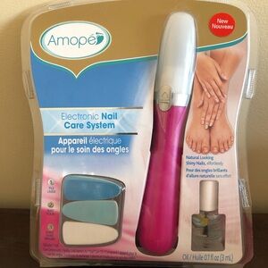 BNIB Manicure Pedi Nail Care System